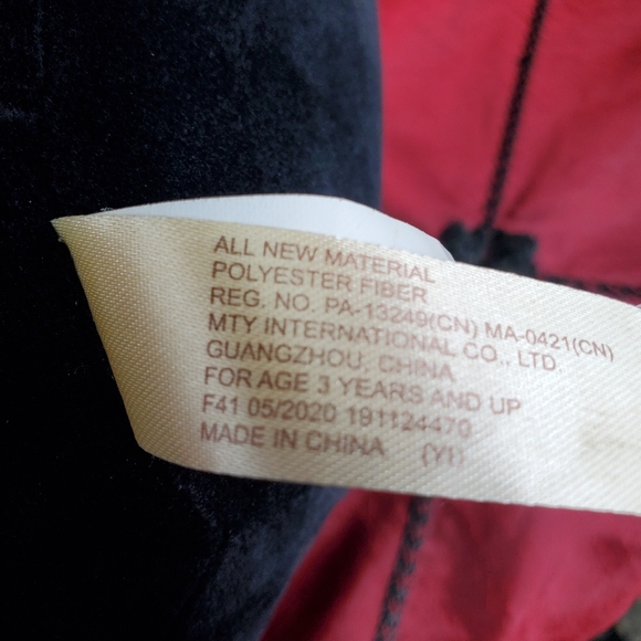 Spooky sparkly vampire bat squishy bat plush toy - Picture 6 of 6